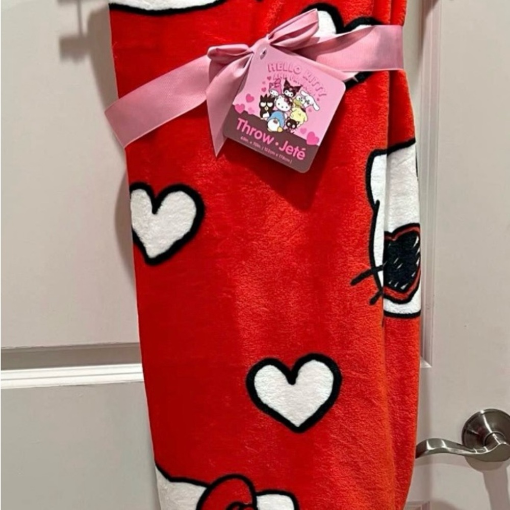 Hello Kitty Red Heart Throw Blanket